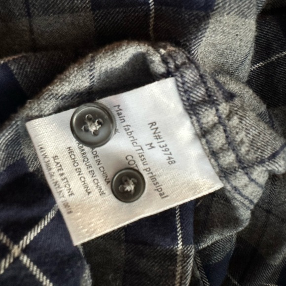 Slate & Stone Plaid Long Sleeve Button Down Top - Picture 5 of 6